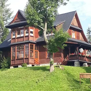  Willa Ubocz